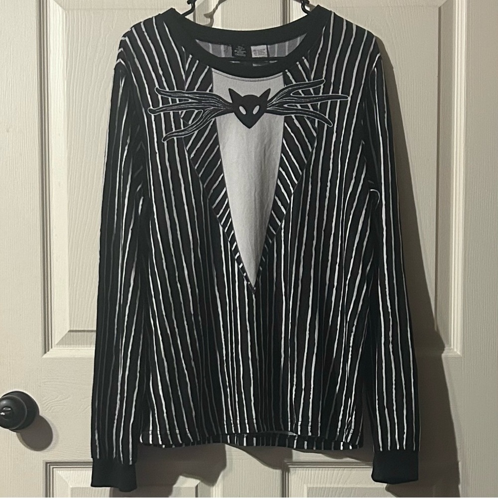 NEW Size M Nightmare Before Christmas 30th Anniversary Faux Tuxedo Long Sleeve